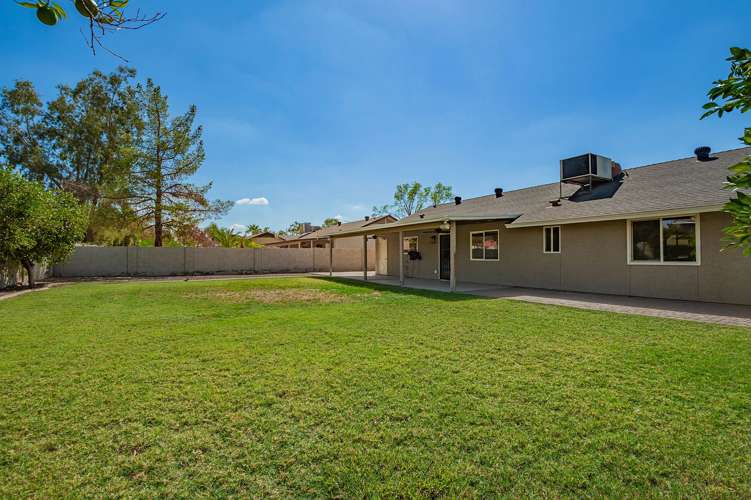 3748 E Gable Ave photo 5
