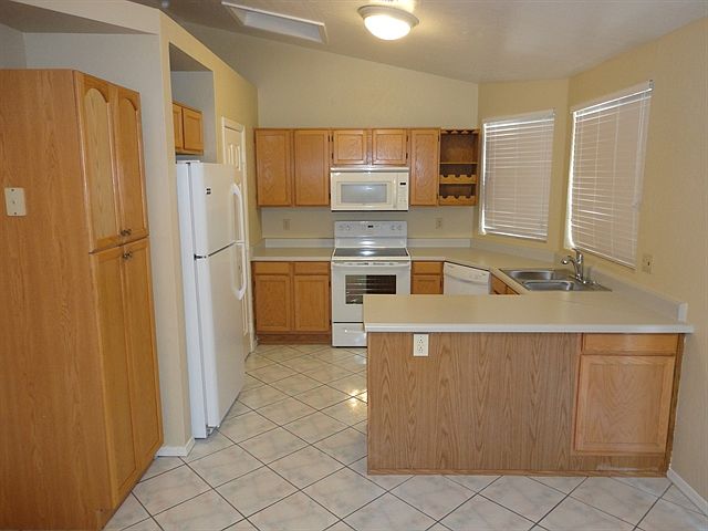 1704 South 39th Street, Mesa, AZ 85206 photo 4
