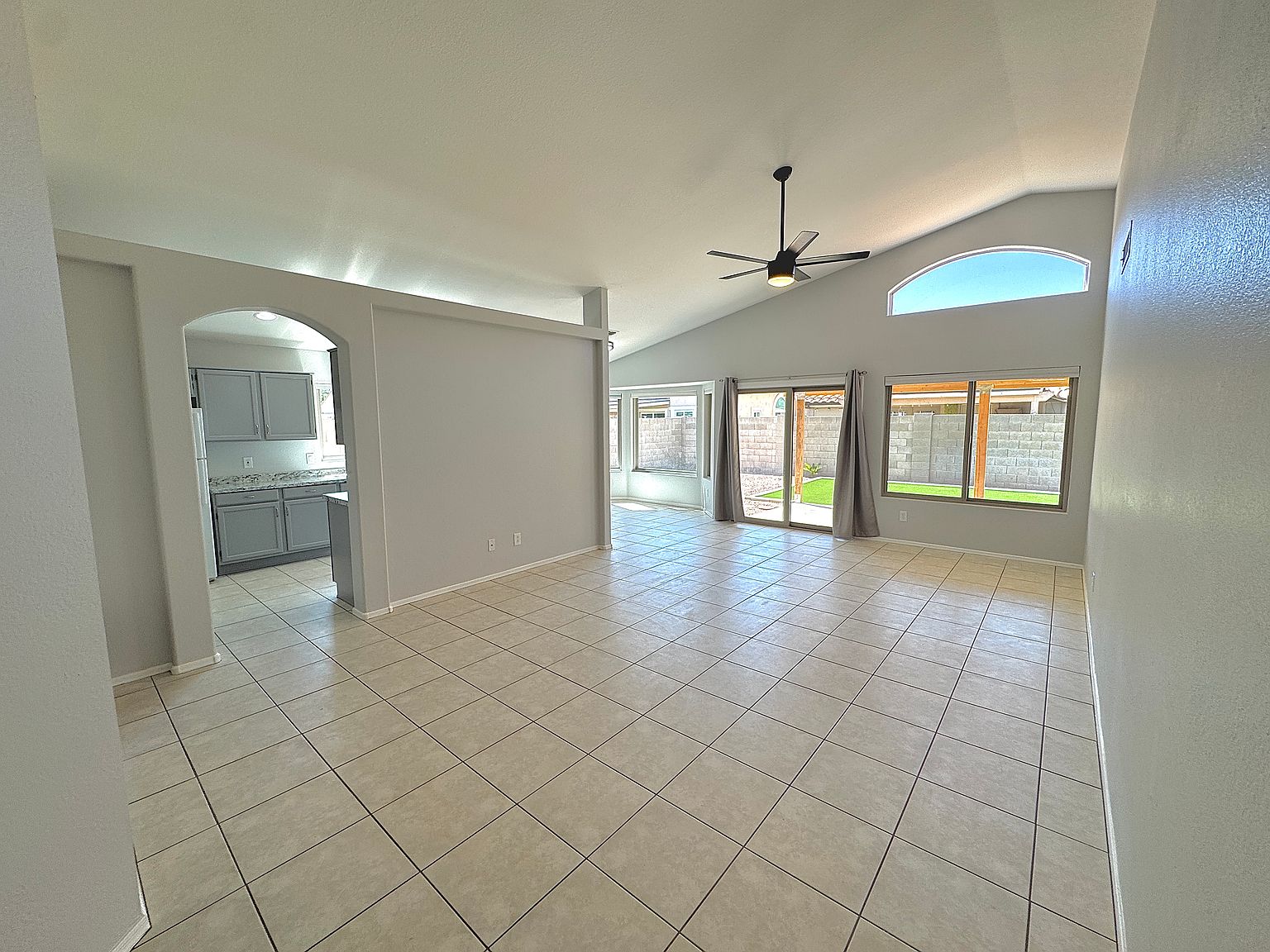 2560 North Lindsay Road, Mesa, AZ 85213 photo 5