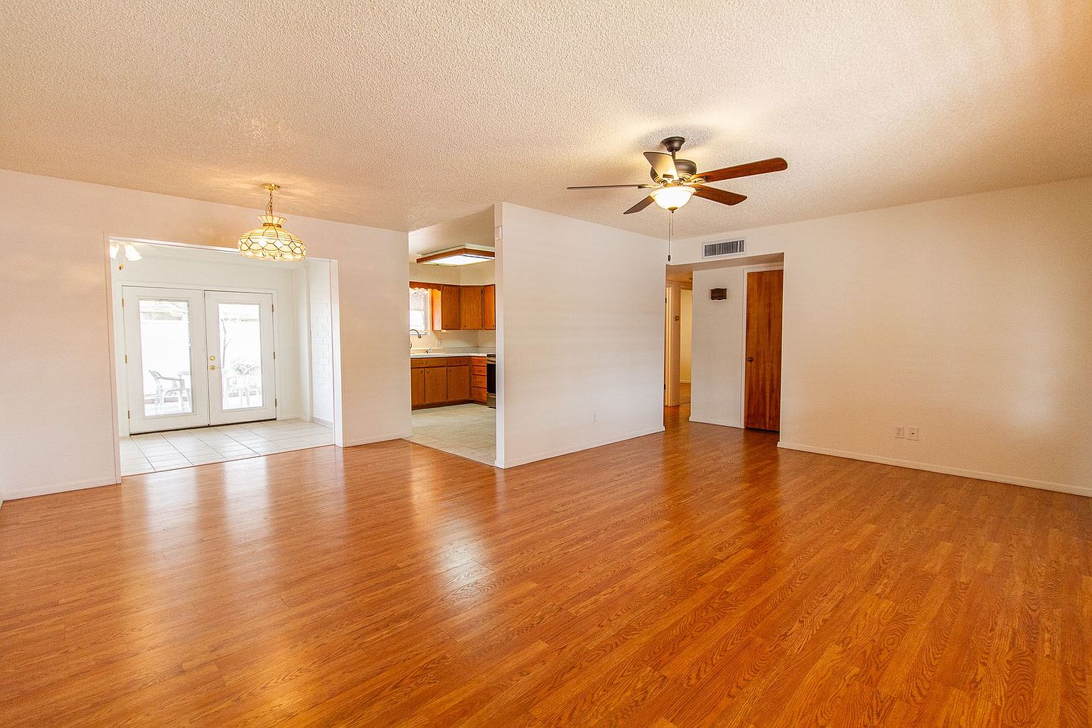 6240 E Billings St Mesa, AZ 85205 photo 3