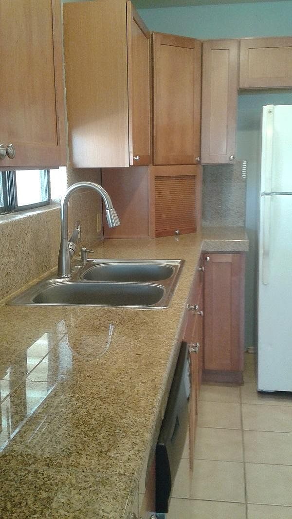 6210 E Camelot Dr photo 3