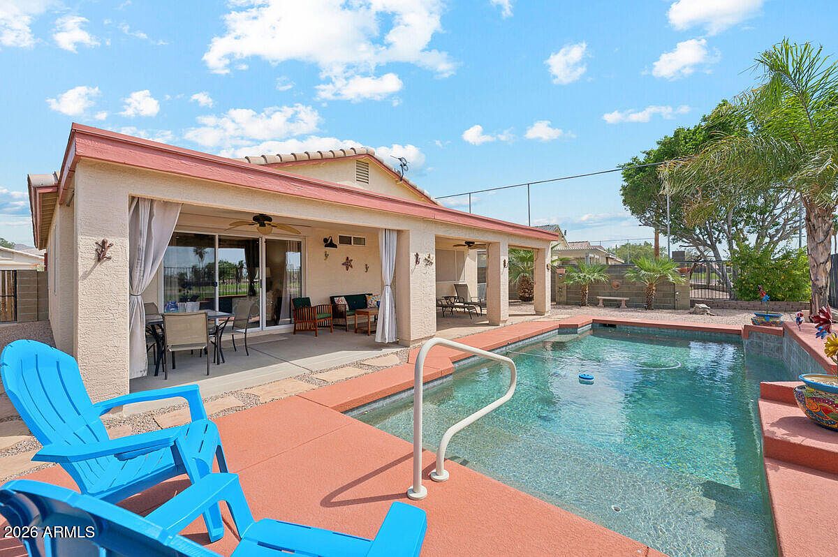 2640 N Platina photo 2