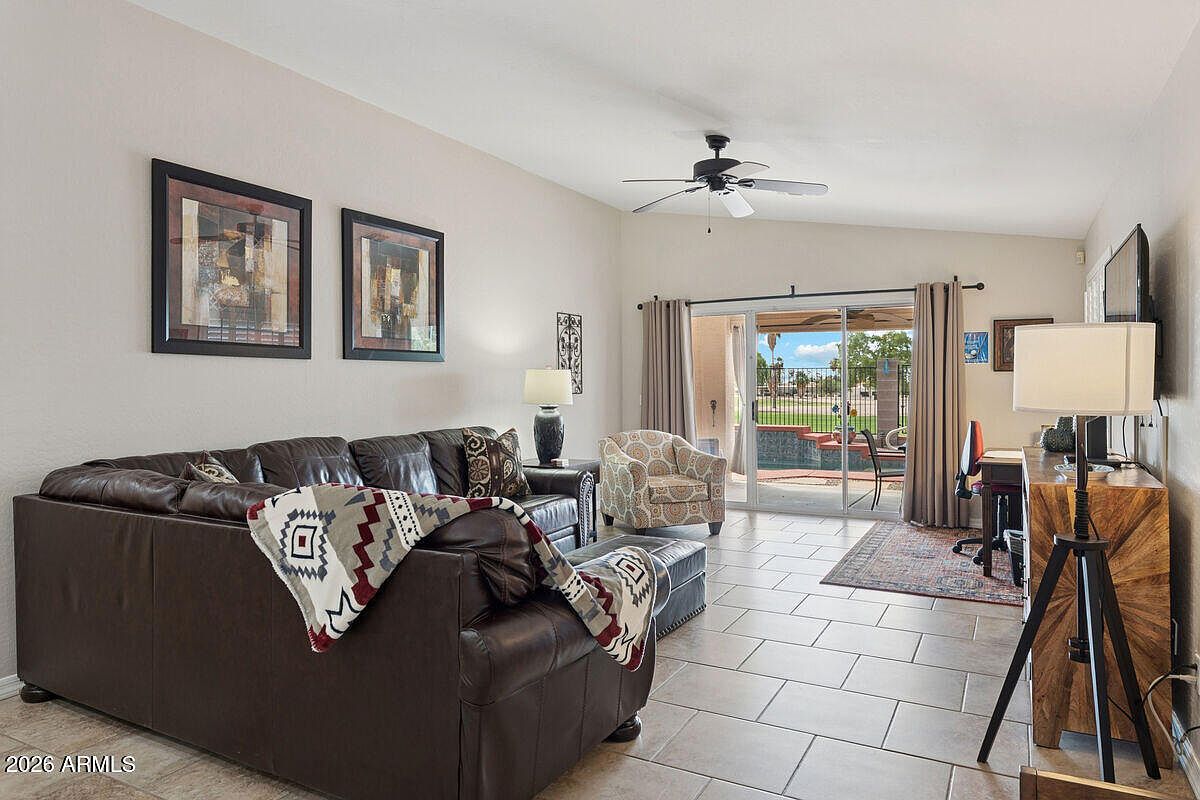 2640 N Platina photo 5