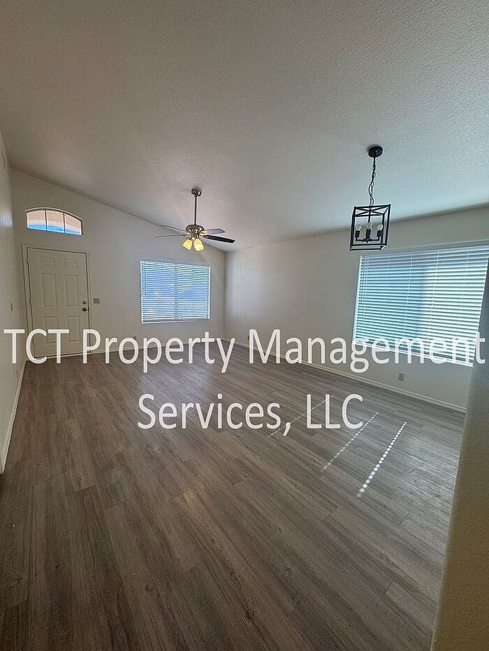 6464 E Russell St Mesa, AZ 85215 photo 4