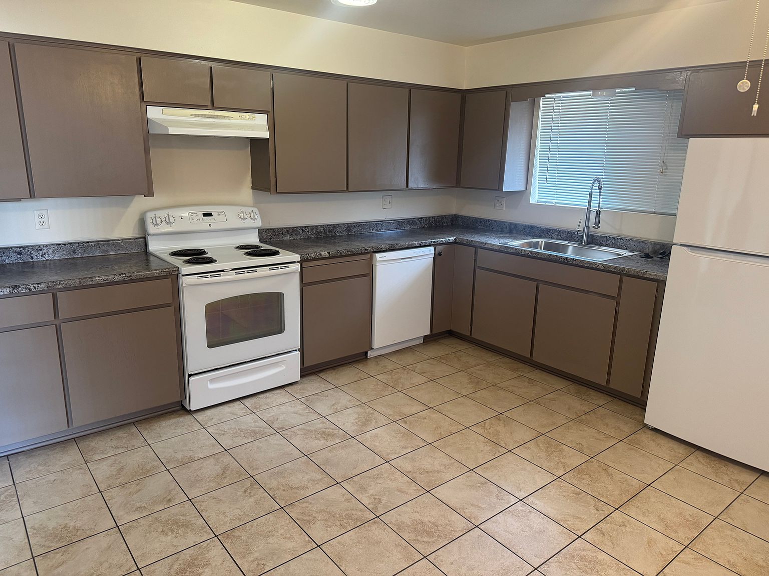 5235 E Boise St photo 3