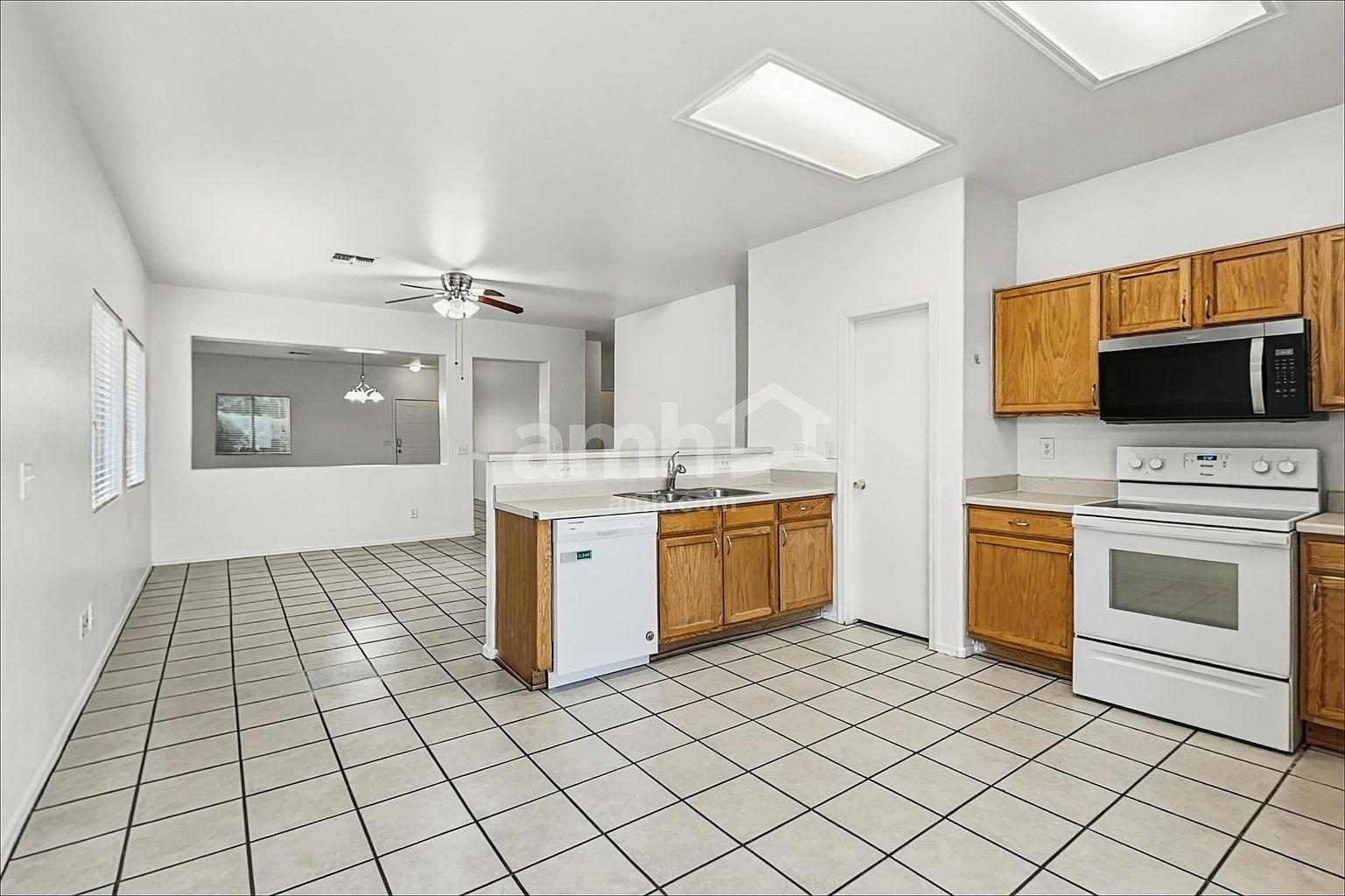 5706 E Forge Cir Mesa, AZ 85206 photo 4