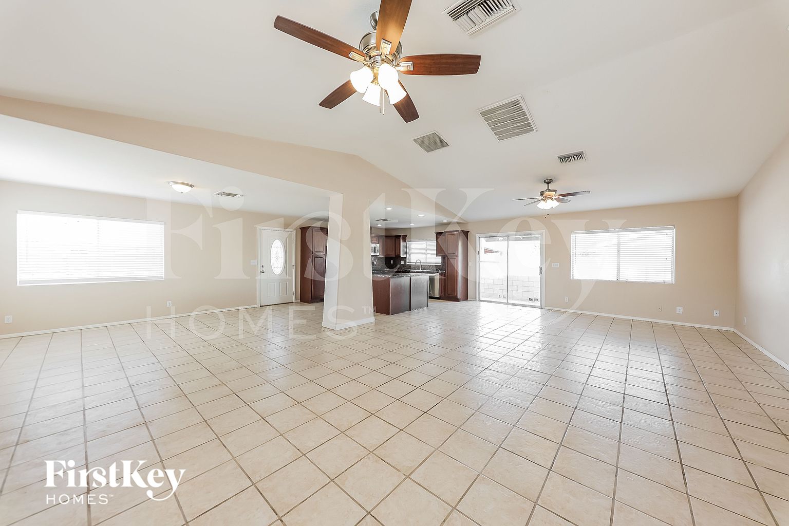 11740 N 80th Dr photo 5