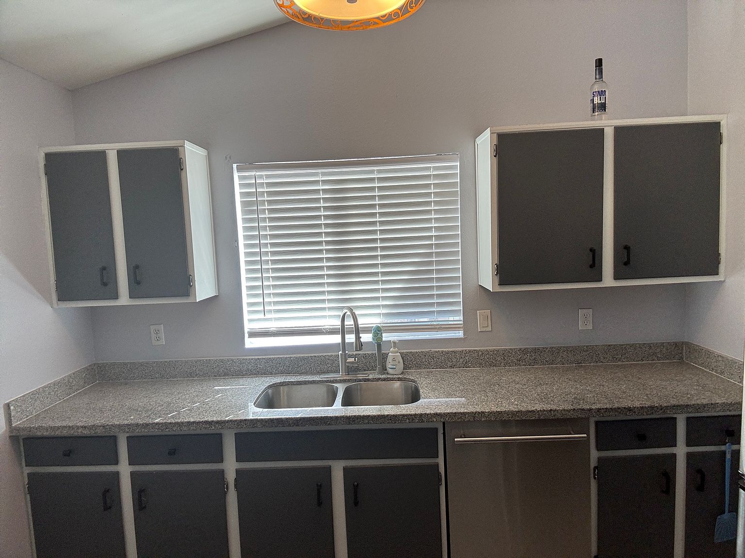 8134 W Desert Cove Ave photo 4