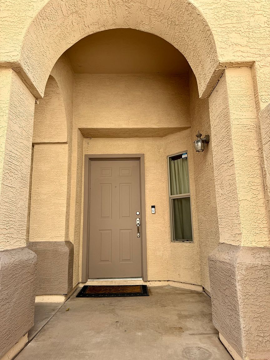 7534 W Turquoise Ave photo 3