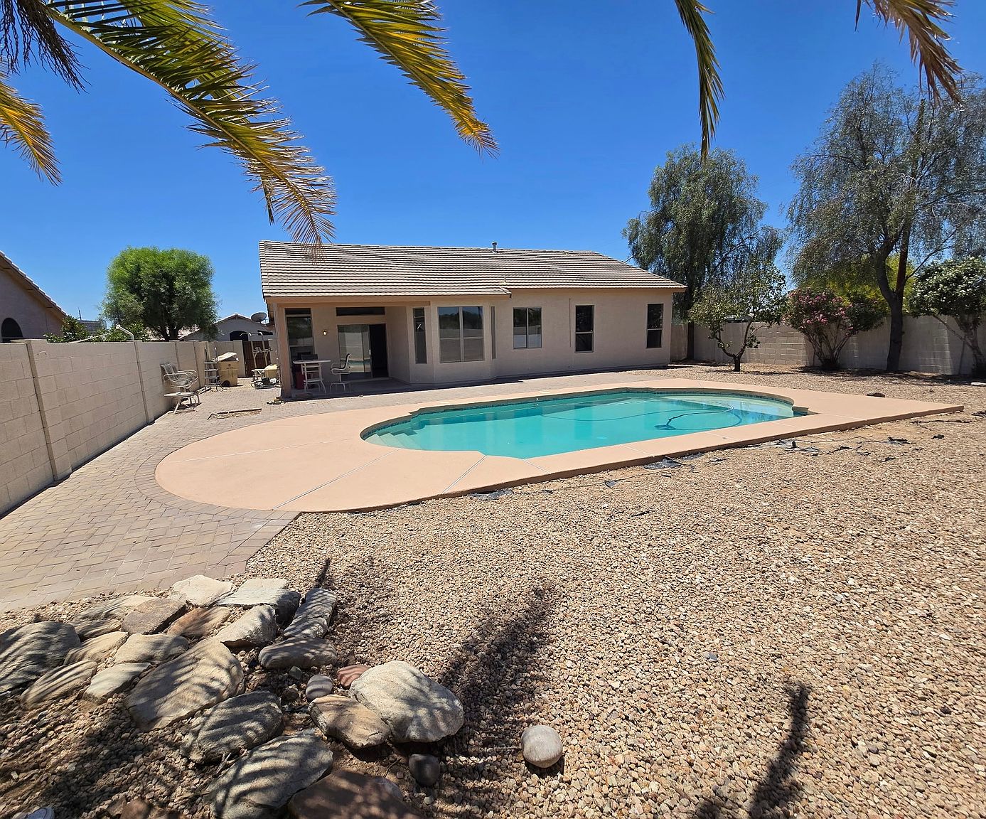 8228 W Palmaire Ave Glendale, AZ 85303 photo 5