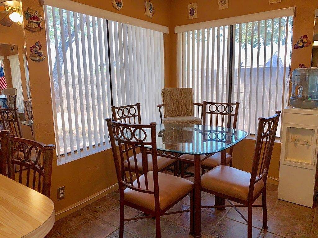 8845 W Orchid Ln photo 3