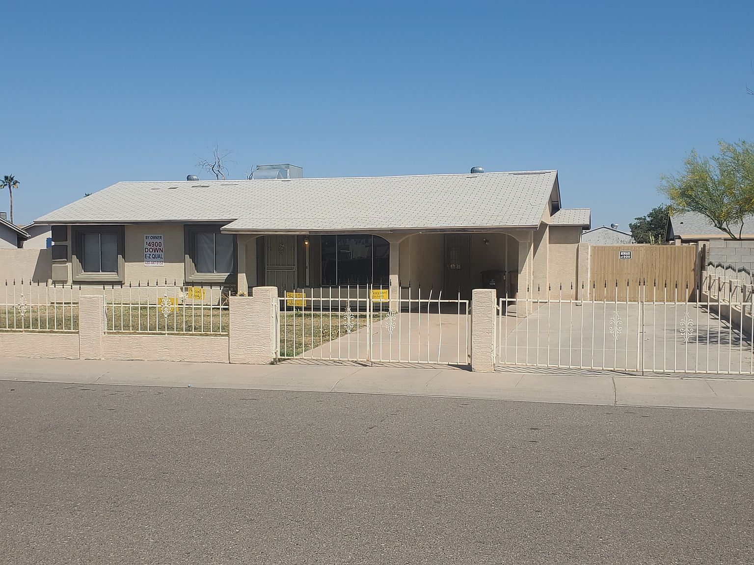 8822 W Sahuaro Dr photo 2