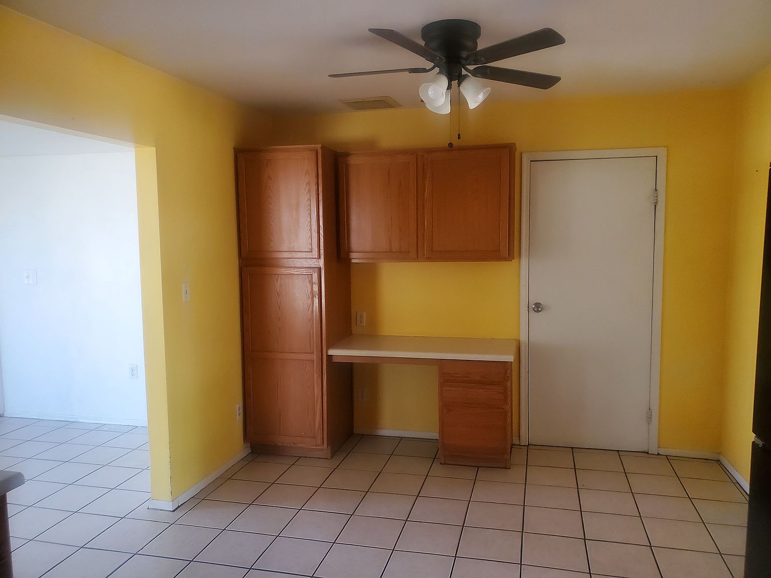 8822 W Sahuaro Dr photo 5