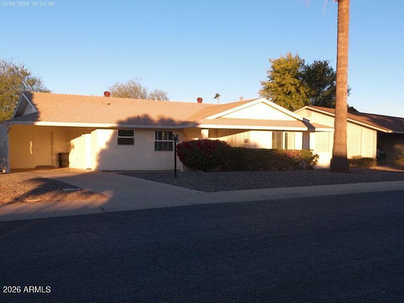 11644 N Balboa Dr Sun City, AZ 85351 photo 4