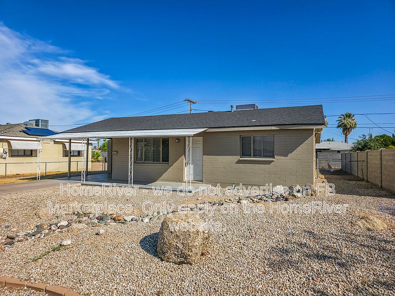 11211 W Missouri Ave photo 4