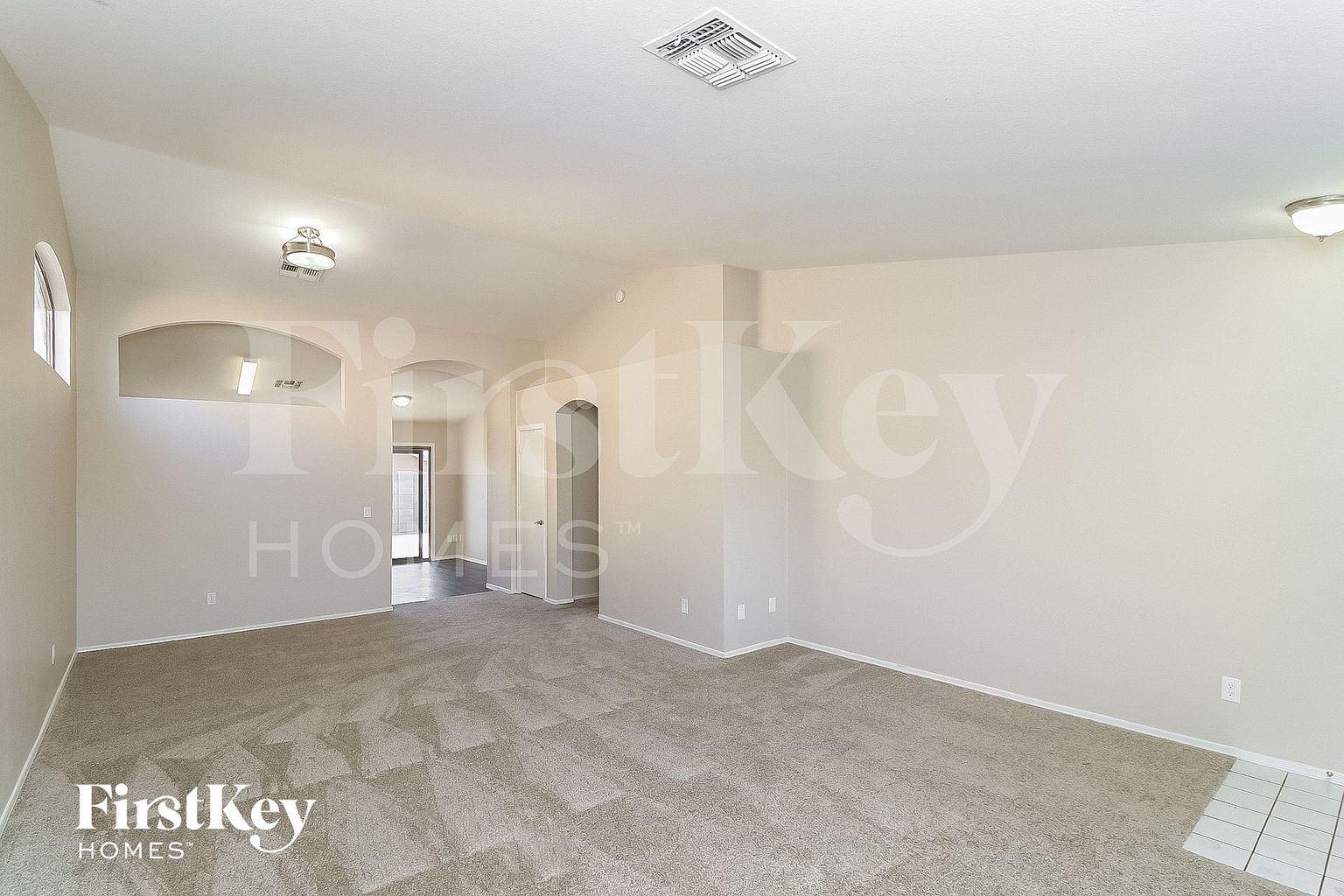 11243 W Diana Ave Peoria, AZ 85345 photo 4
