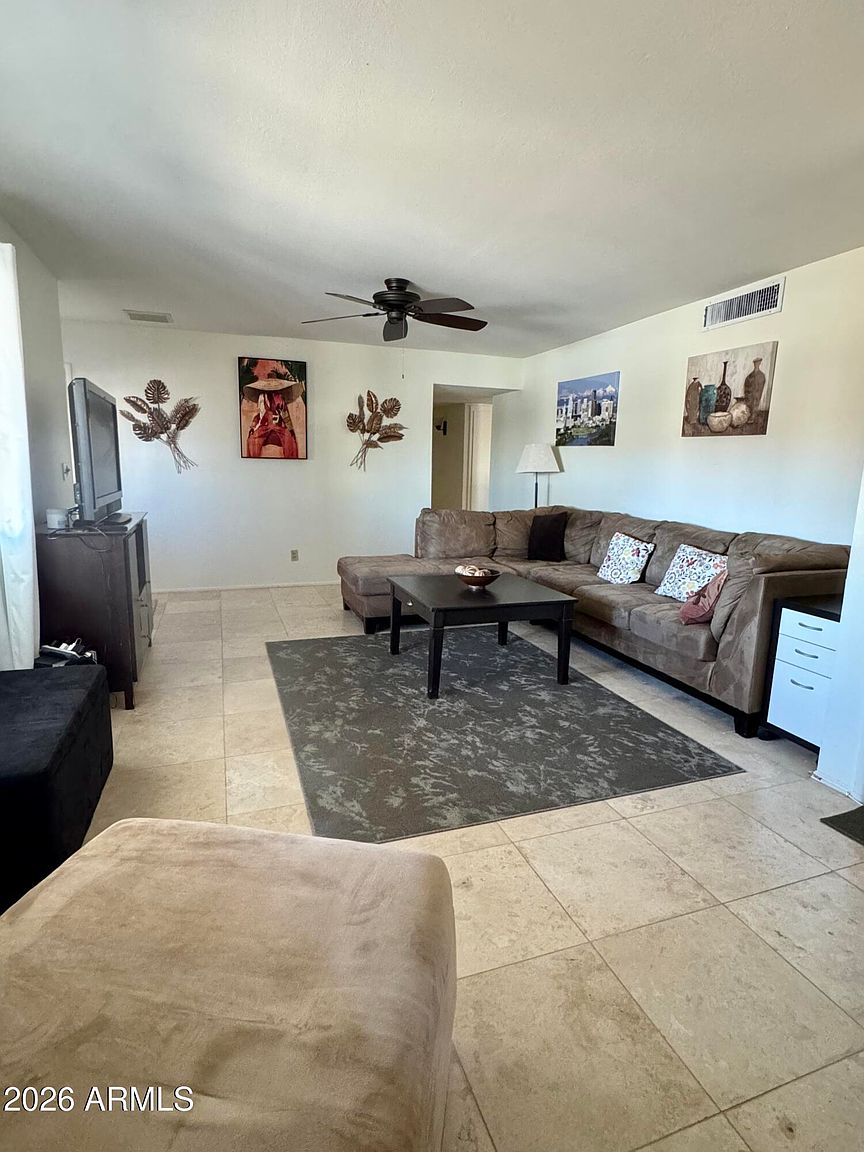10729 W Sun City Blvd Sun City, AZ 85351 photo 4
