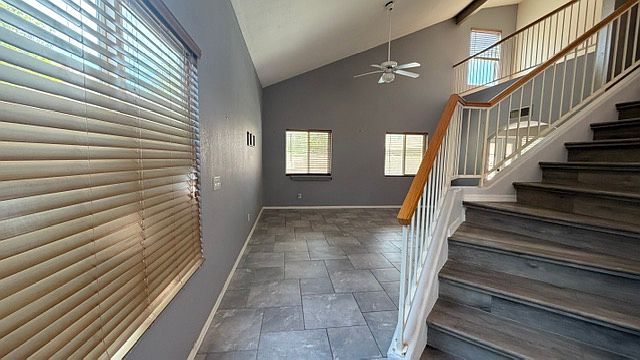 11321 W Loren Ln photo 5
