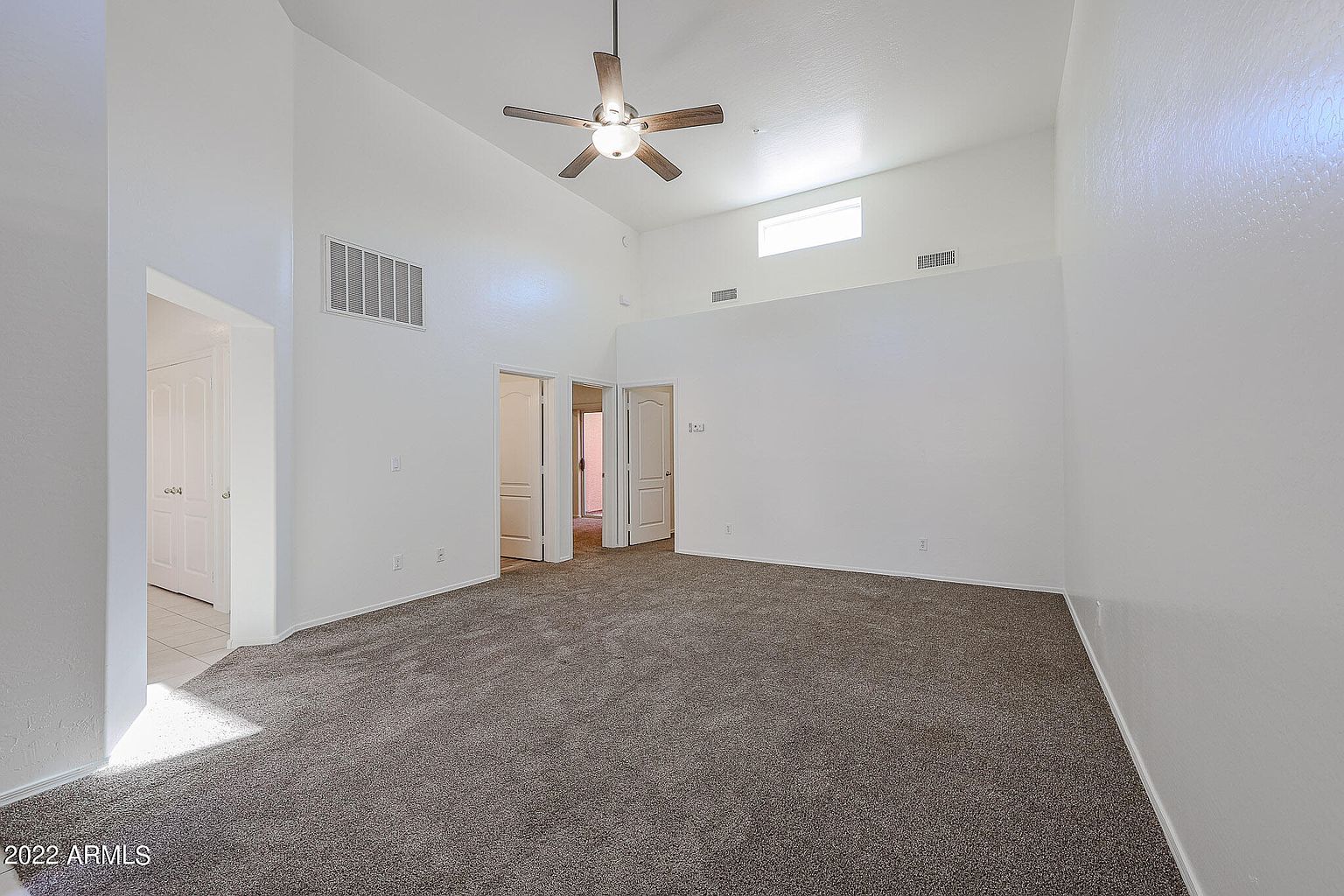 8940 W Olive Ave photo 5
