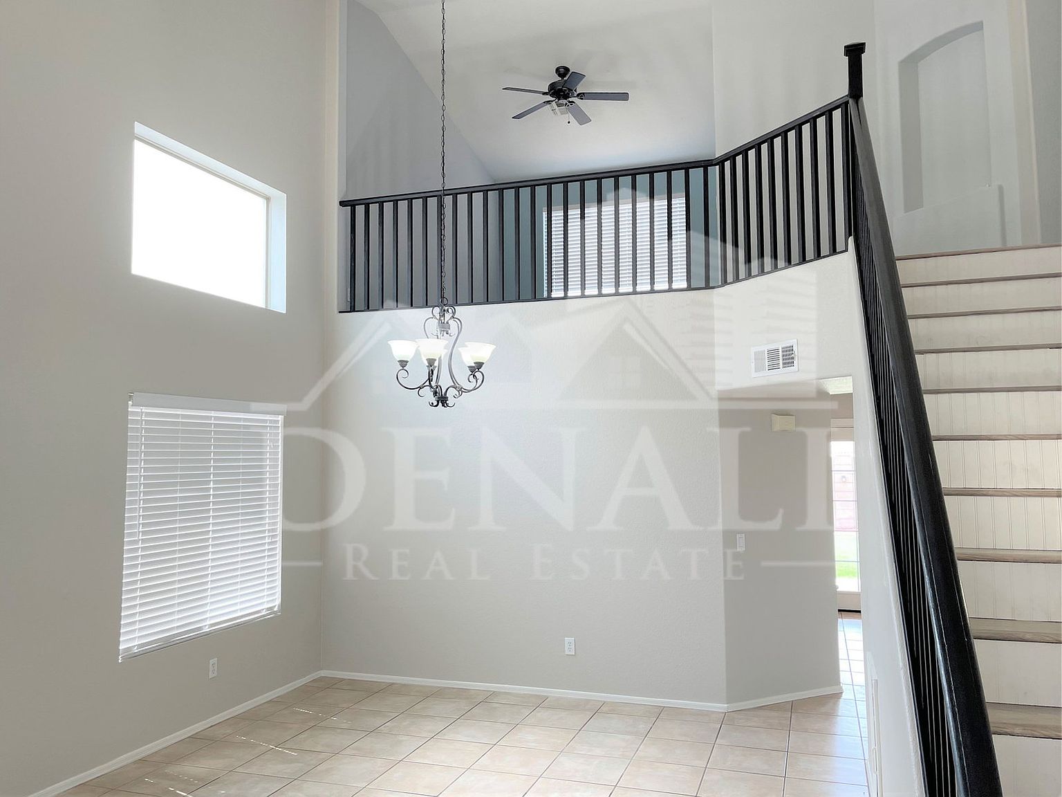 8535 W Vogel Ave Peoria, AZ 85345 photo 3