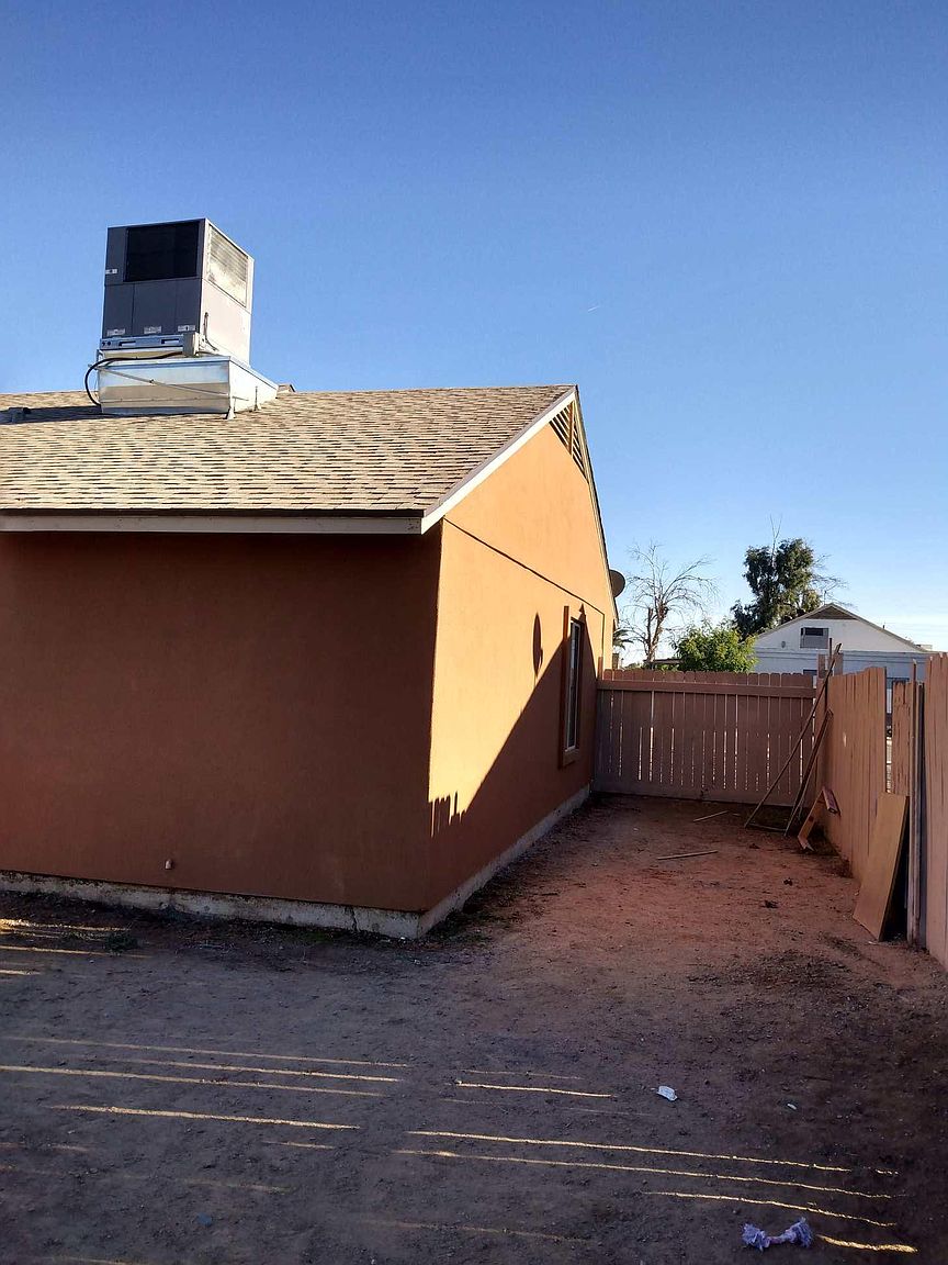 7134 W Becker Ln photo 2