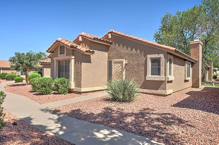 7040 W Olive Ave Unit 20 photo 4
