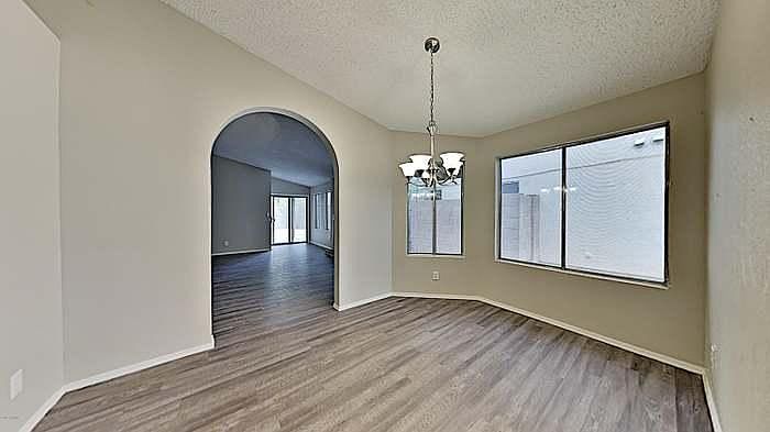 6340 W Golden Ln photo 4