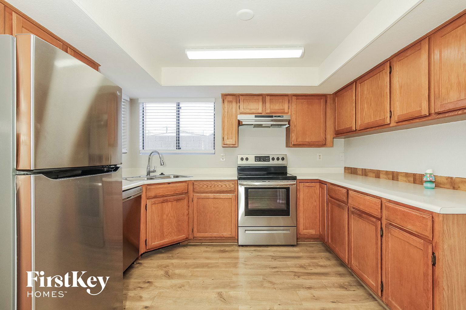 10015 N 65th Ave Glendale, AZ 85302 photo 5