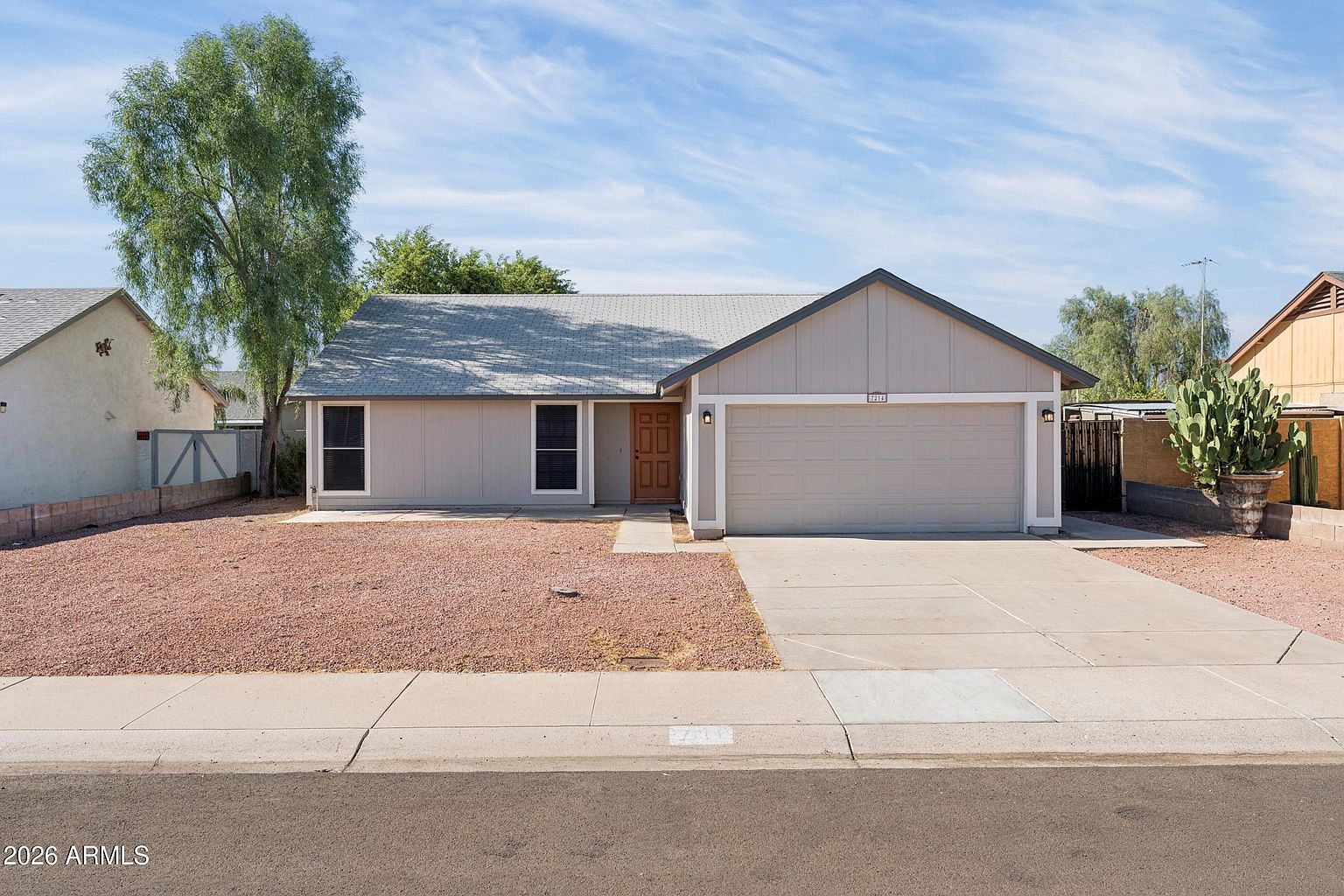 7214 W Sierra Vista Dr Glendale, AZ 85303 photo 2