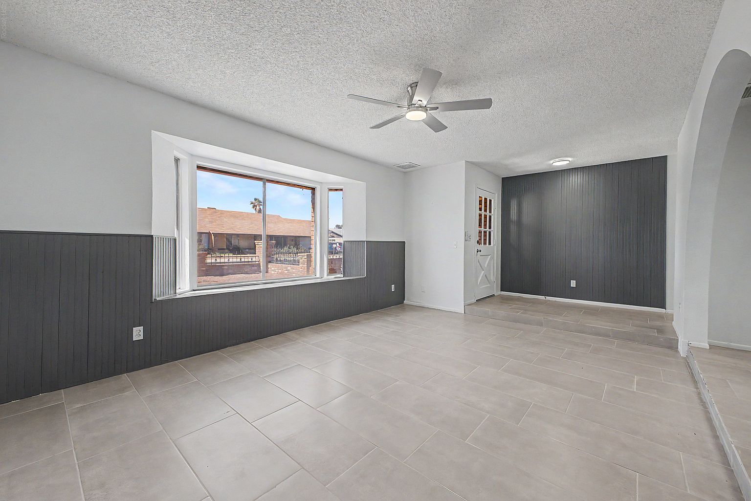 7308 W Keim Dr photo 3