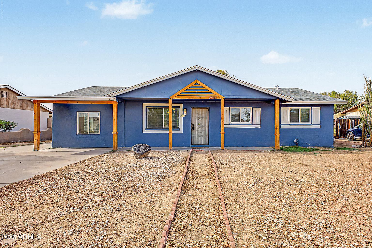 6944 W Solano Dr N photo 3