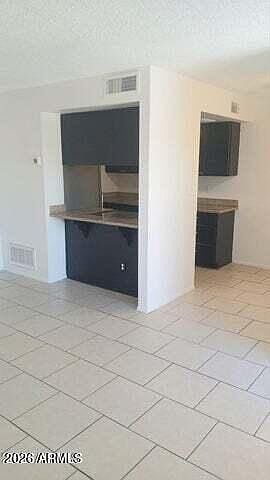 6838 W Monterosa St Phoenix, AZ 85033 photo 4