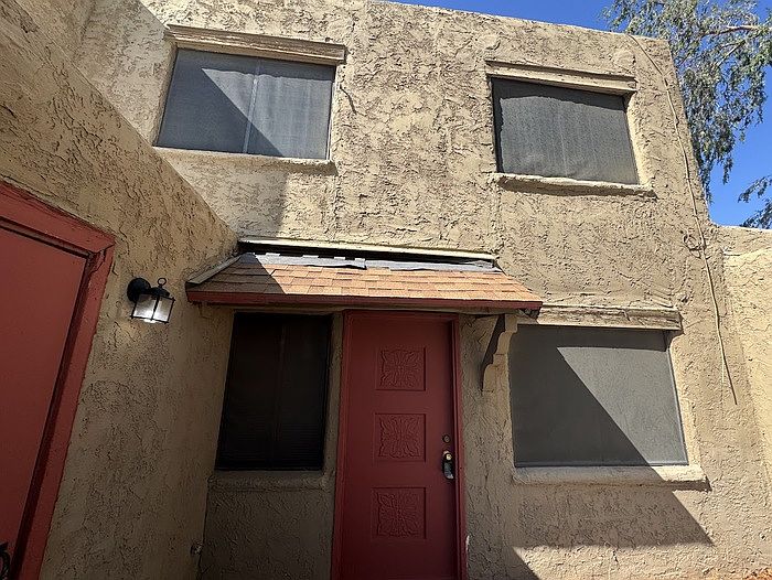 6737 W Devonshire Ave photo 4