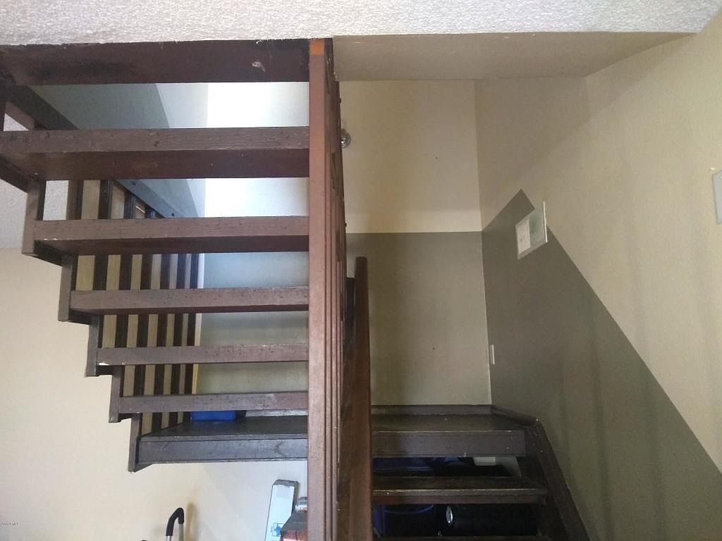 6935 W Monterosa Cir photo 2