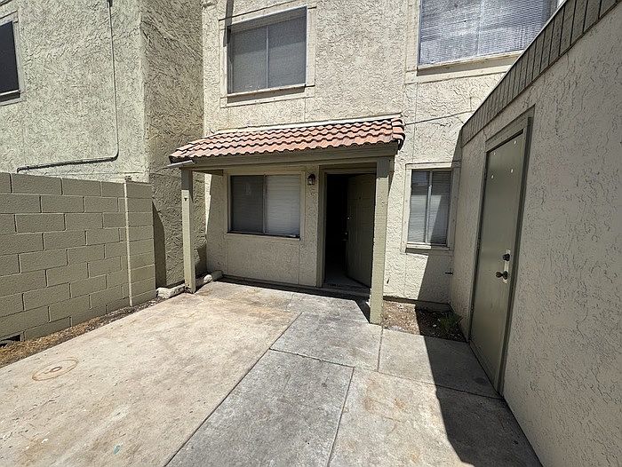 4775 W Palo Verde Dr Glendale, AZ 85301 photo 4