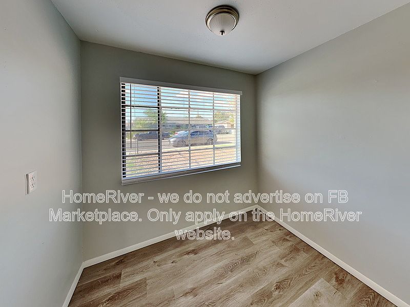 3623 W Luke Ave photo 4