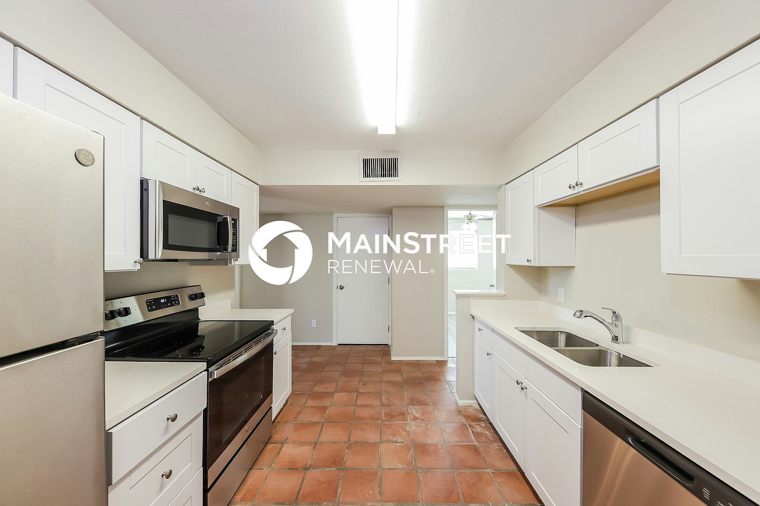 4714 N 49th Dr Phoenix, AZ 85031 photo 4