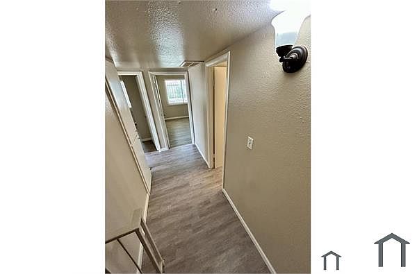 4103 W Reade Ave photo 5