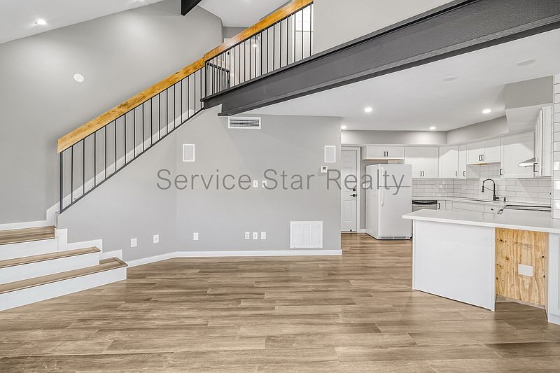 7318 N 43rd Ln Glendale, AZ 85301 photo 4