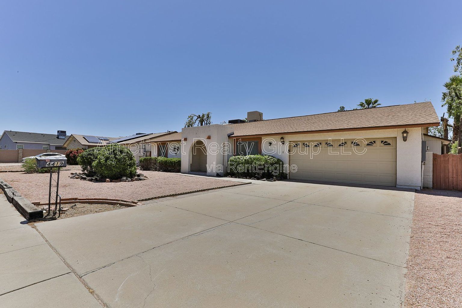 4419 W Shaw Butte Dr Glendale, AZ 85304 photo 5