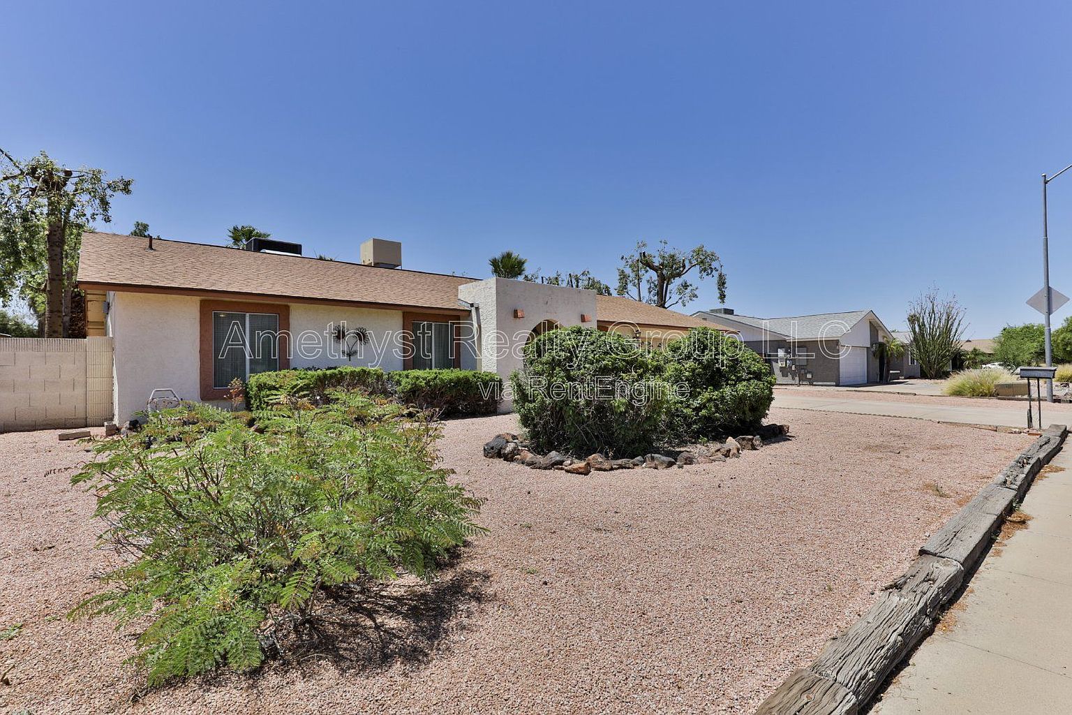 4419 W Shaw Butte Dr Glendale, AZ 85304 photo 4