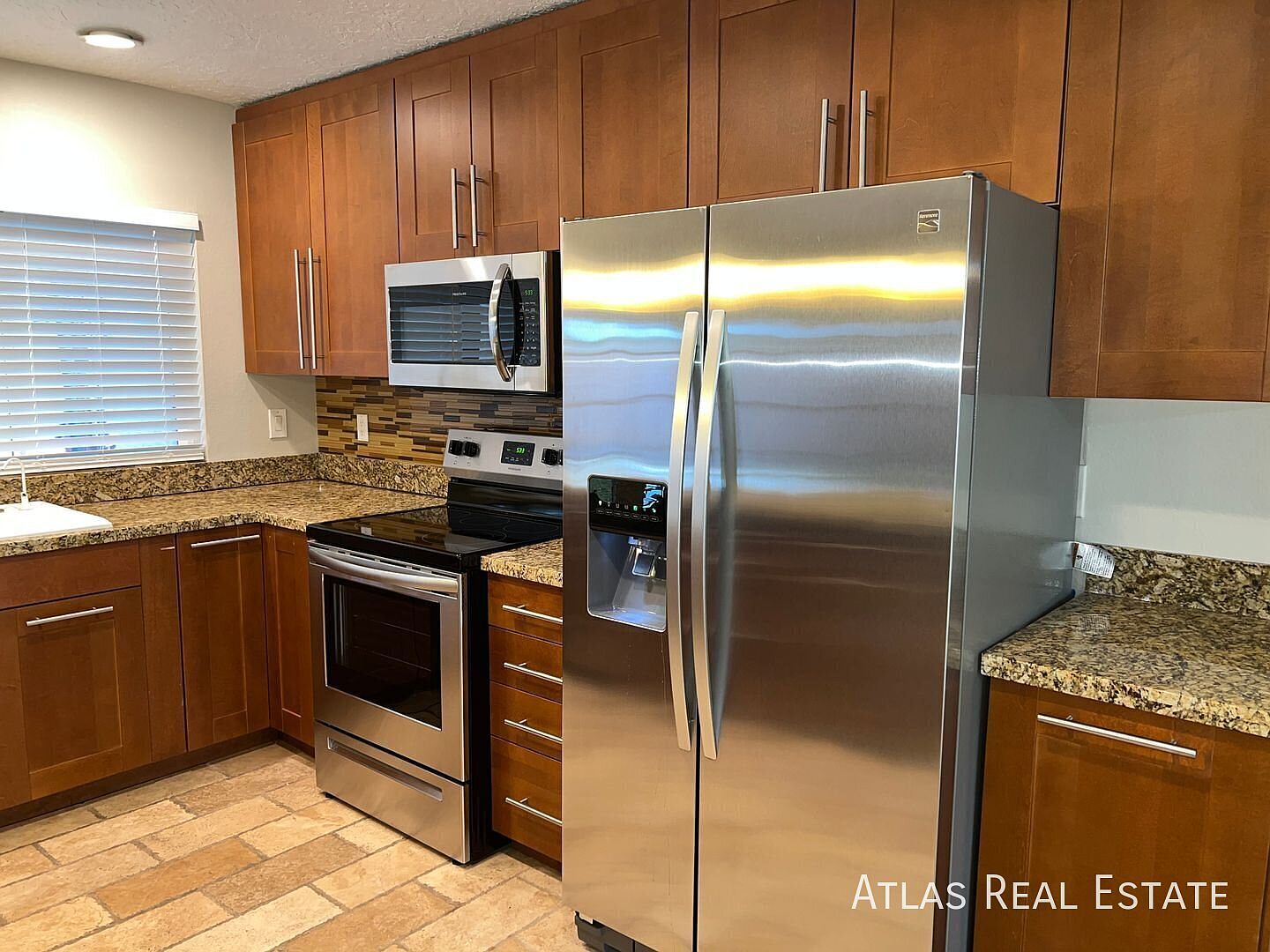 11223 N 50th Ave photo 5