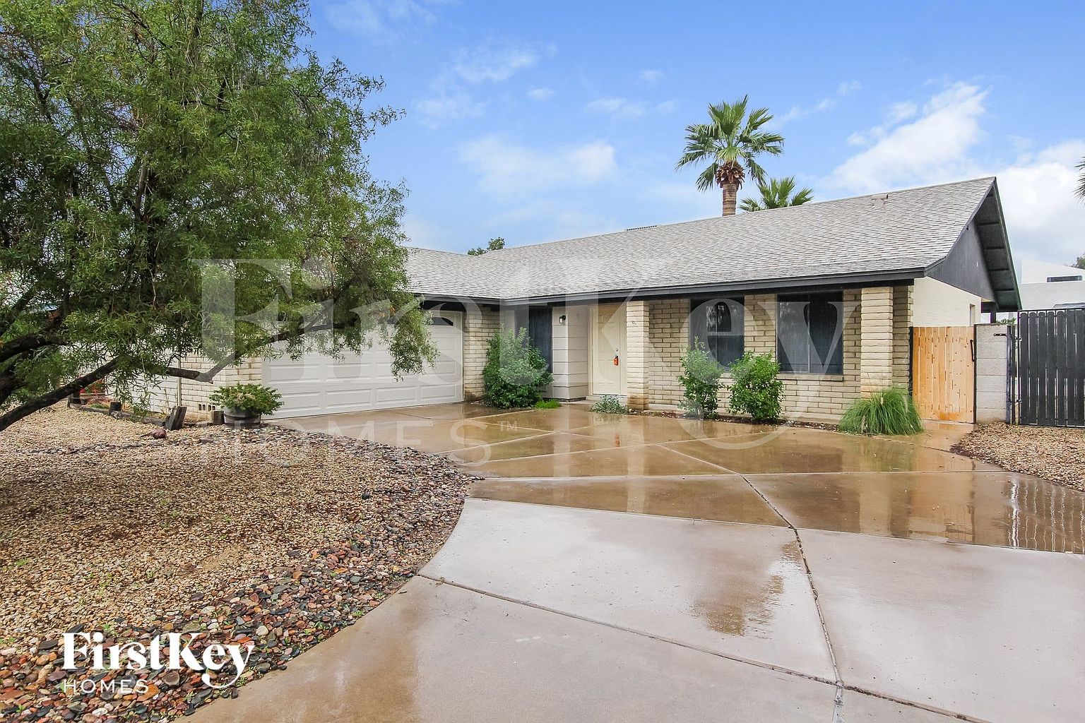 9047 N 48th Ave Glendale, AZ 85302 photo 2