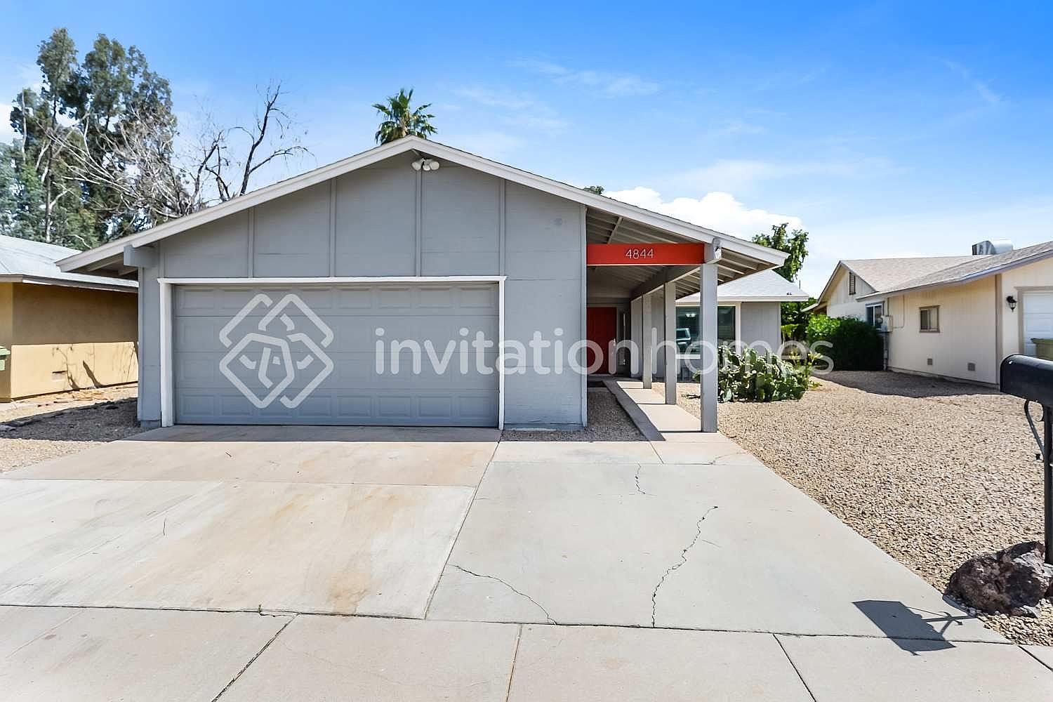 4844 W Townley Avenue photo 3