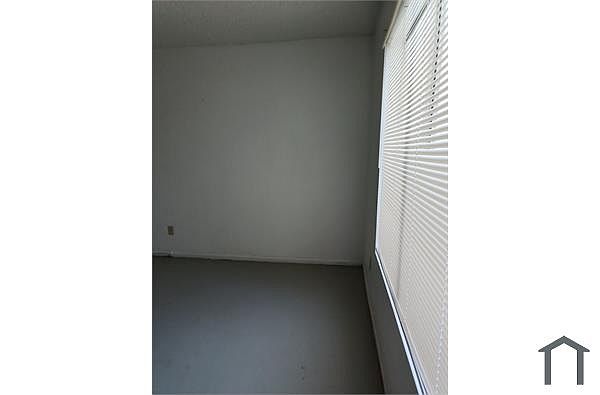 4730 W Northern Ave Glendale, AZ 85301 photo 2