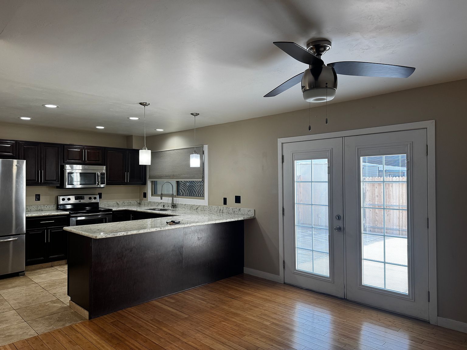 5405 W Echo Ln photo 5
