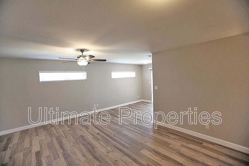 5520 W Alice Ave photo 5