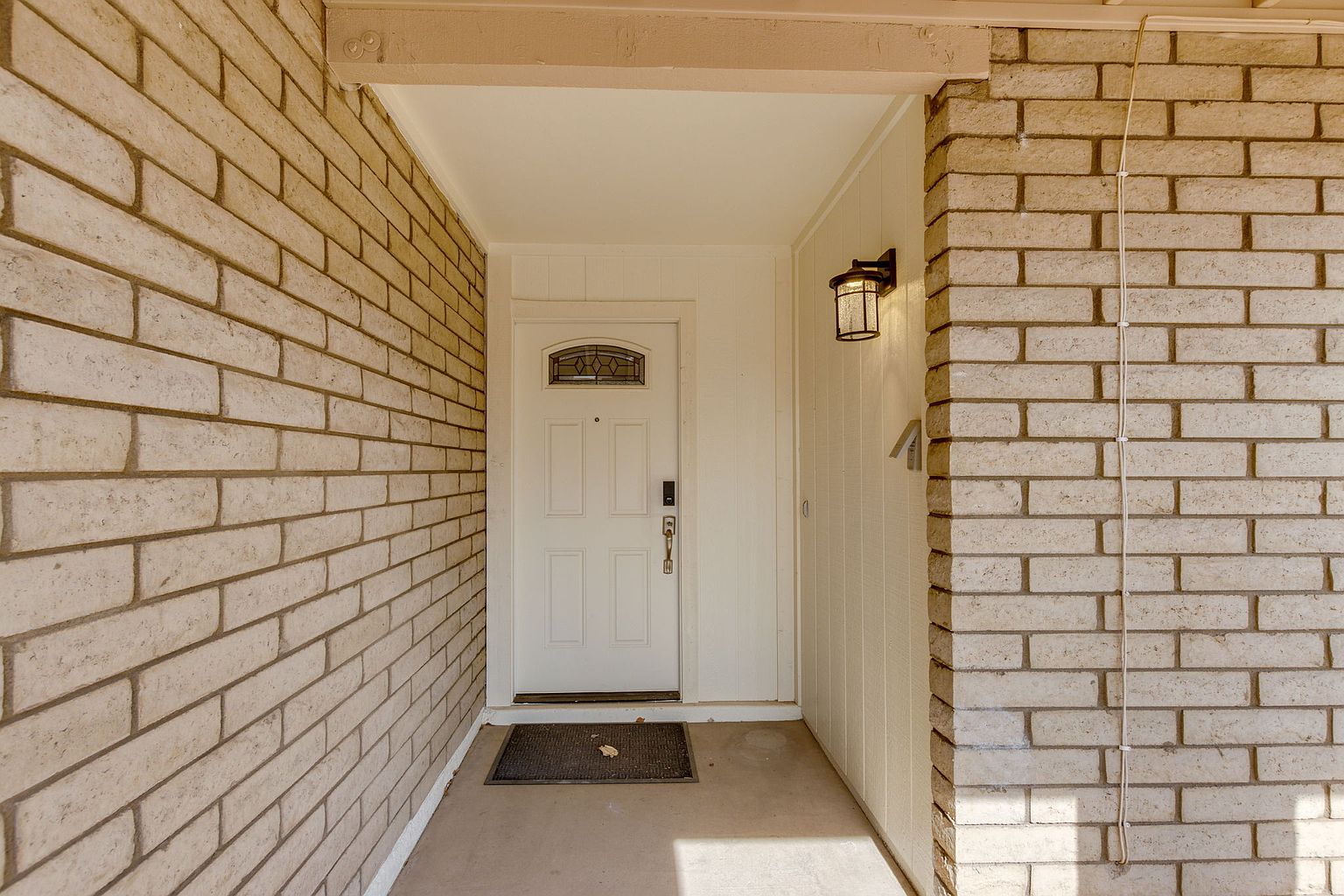 5338 W Freeway Ln photo 5