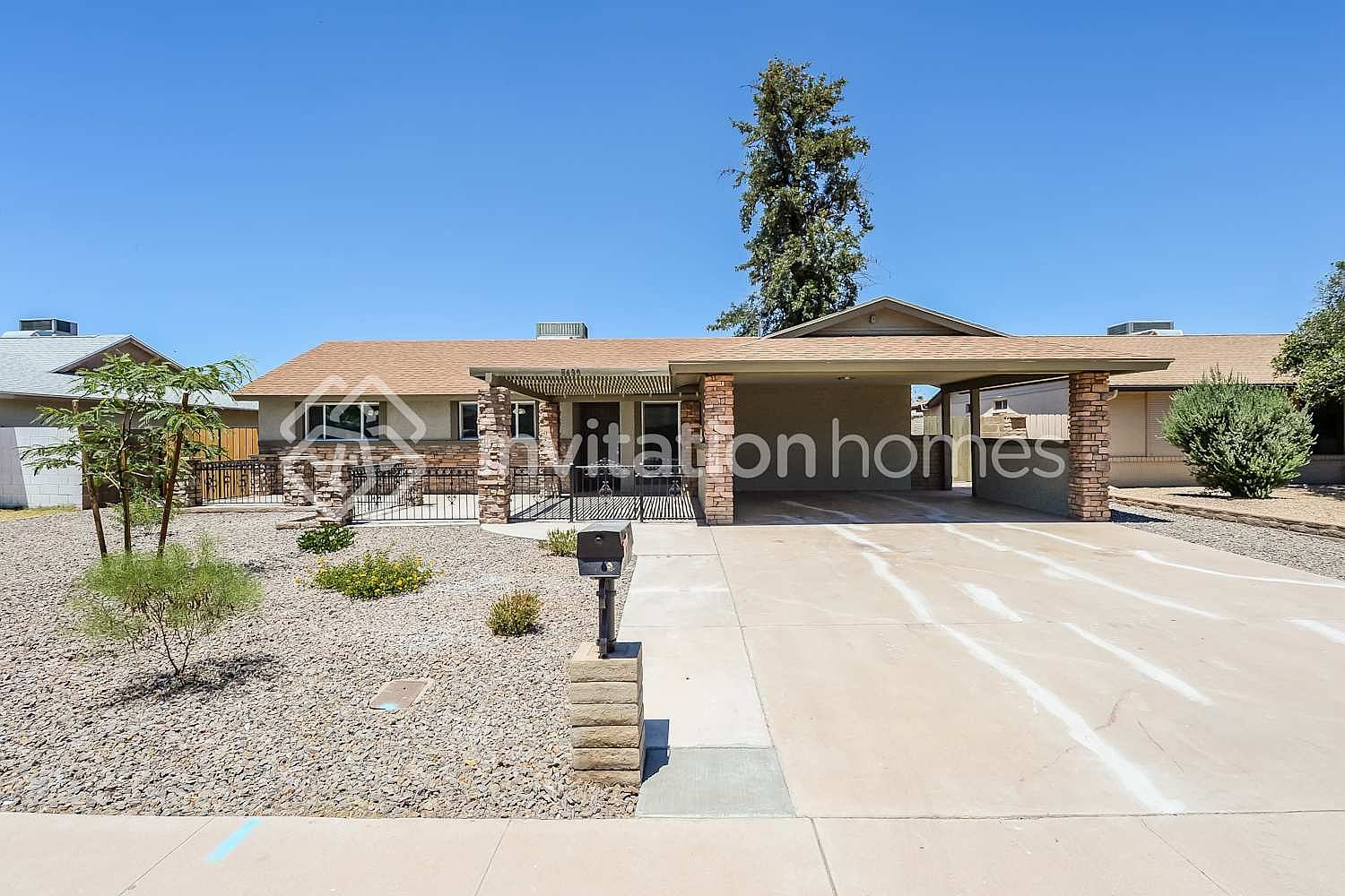 5630 W Hatcher Rd Glendale, AZ 85302 photo 3