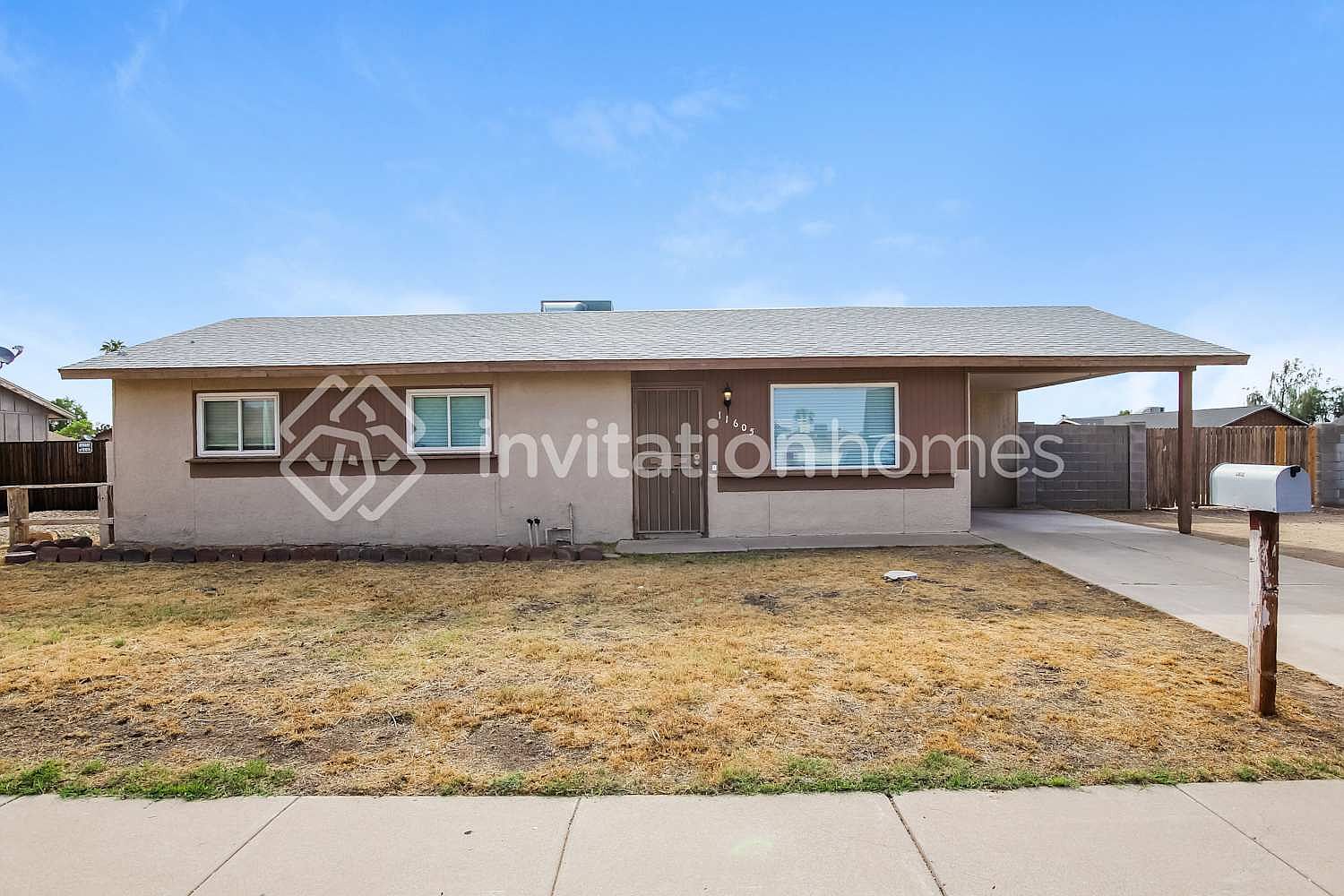 11605 N 58th Ave Glendale, AZ 85304 photo 2
